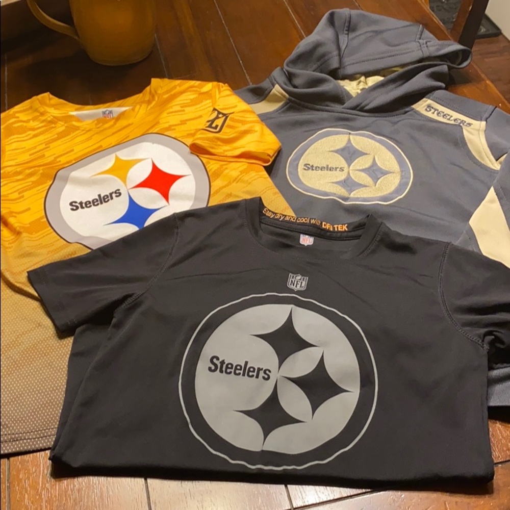 3 piece Steelers NFL gear boys size 8 tops